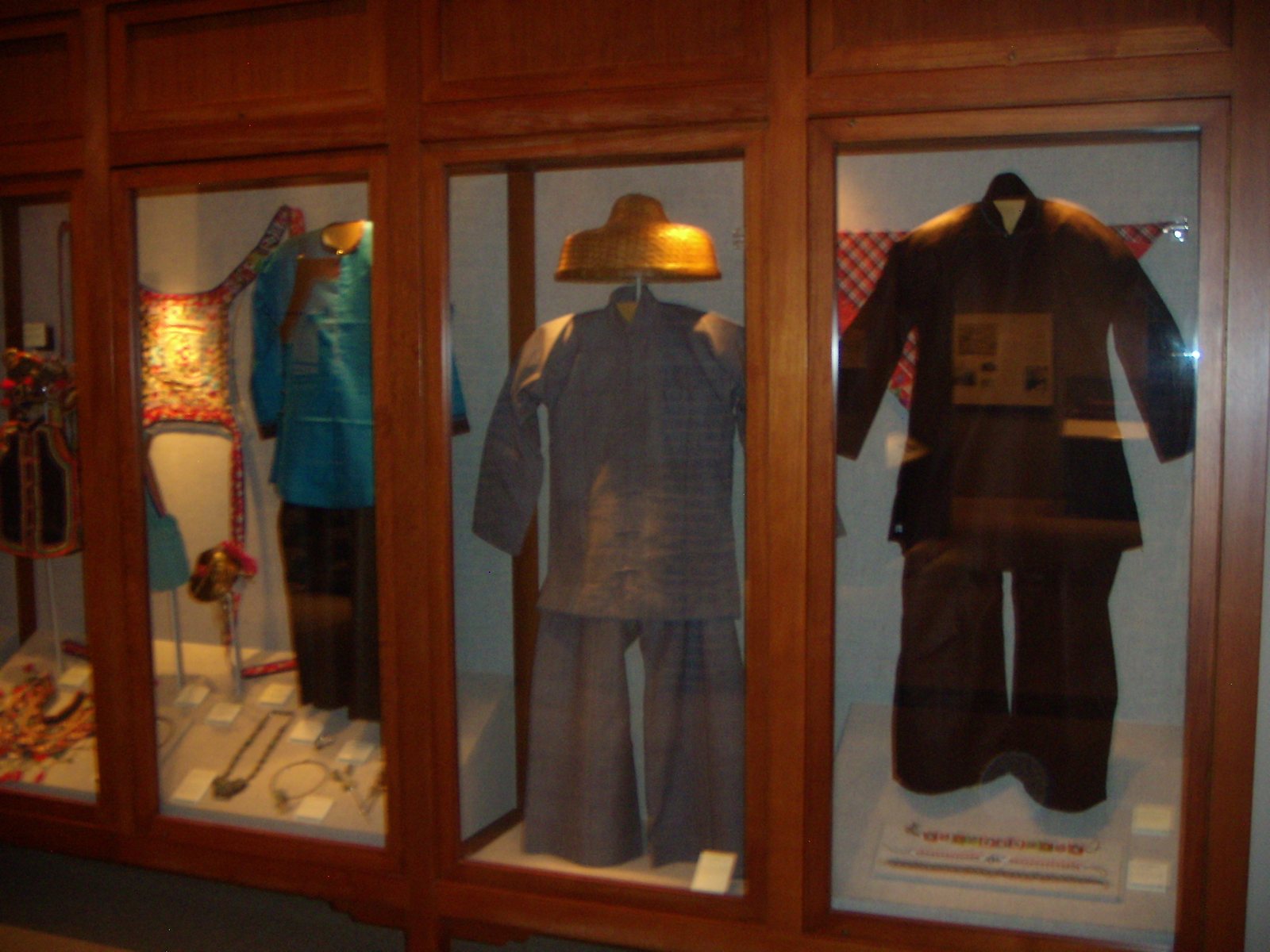 DSCN3148 You’d probably find these in a traditional Hakka wardrobe.