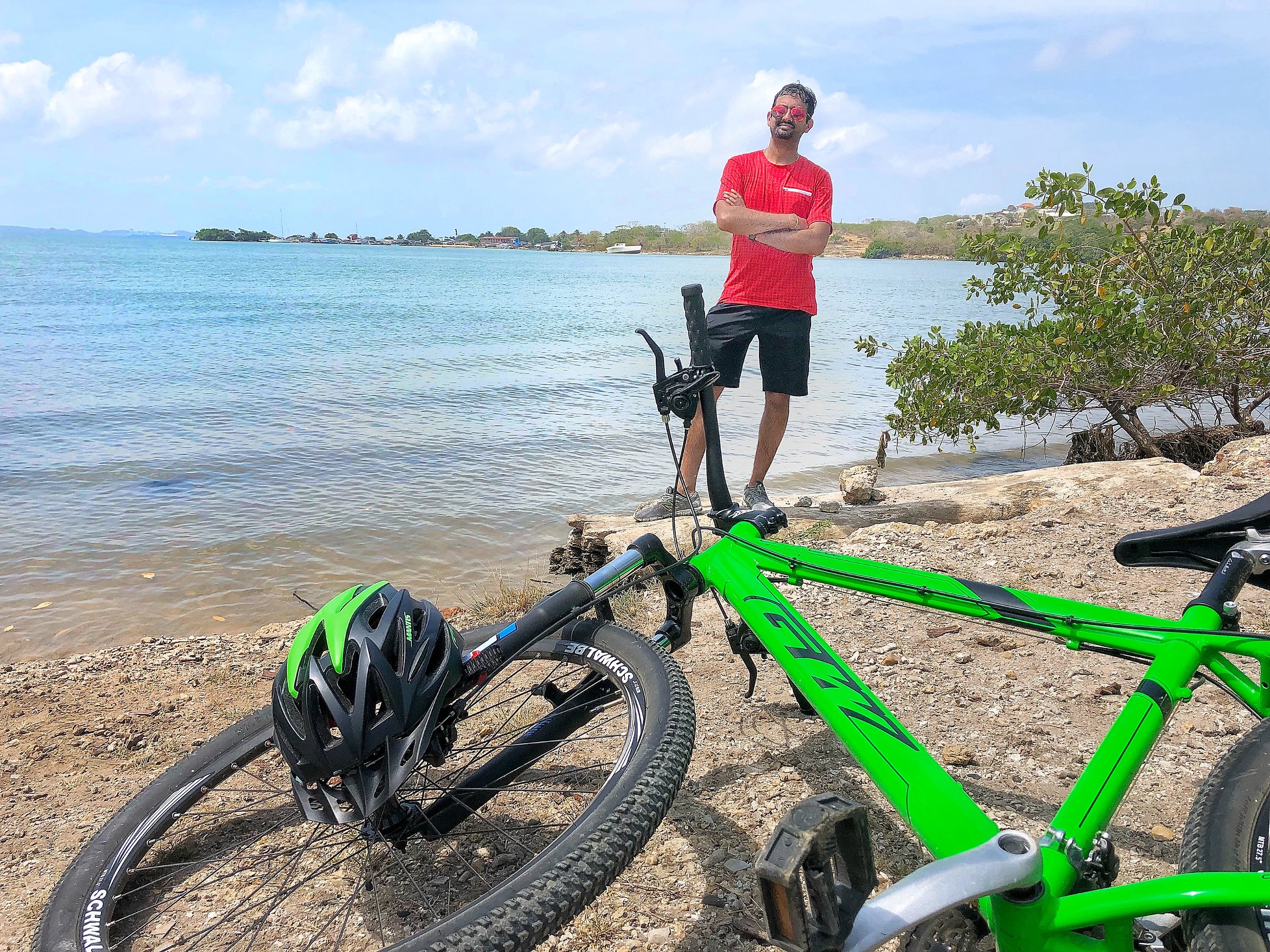 Mountain Biking Tierrabomba, Cartagena Colombia