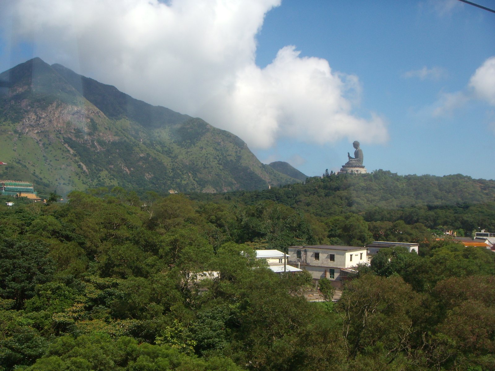 Seeking the Buddha's Blessings, photo 1